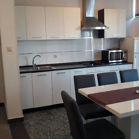 Apartmán With A Parking Space Punat, Krk - 10421 Punat